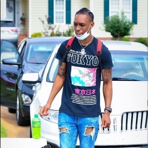 Meet your Posher, Jamias